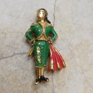 Vintage Mamsell Matador Damascene brooch